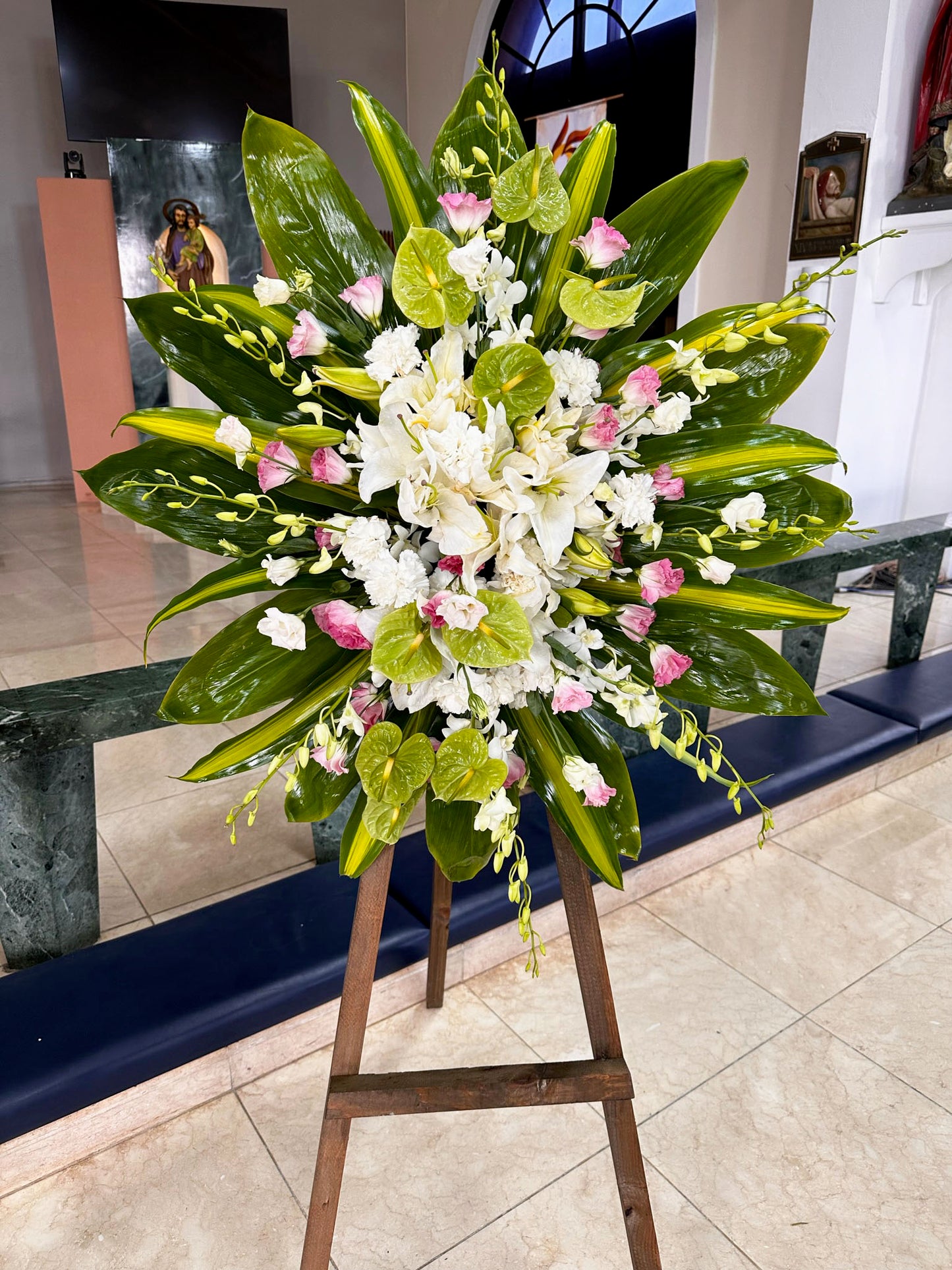 Island Medley Standing Spray