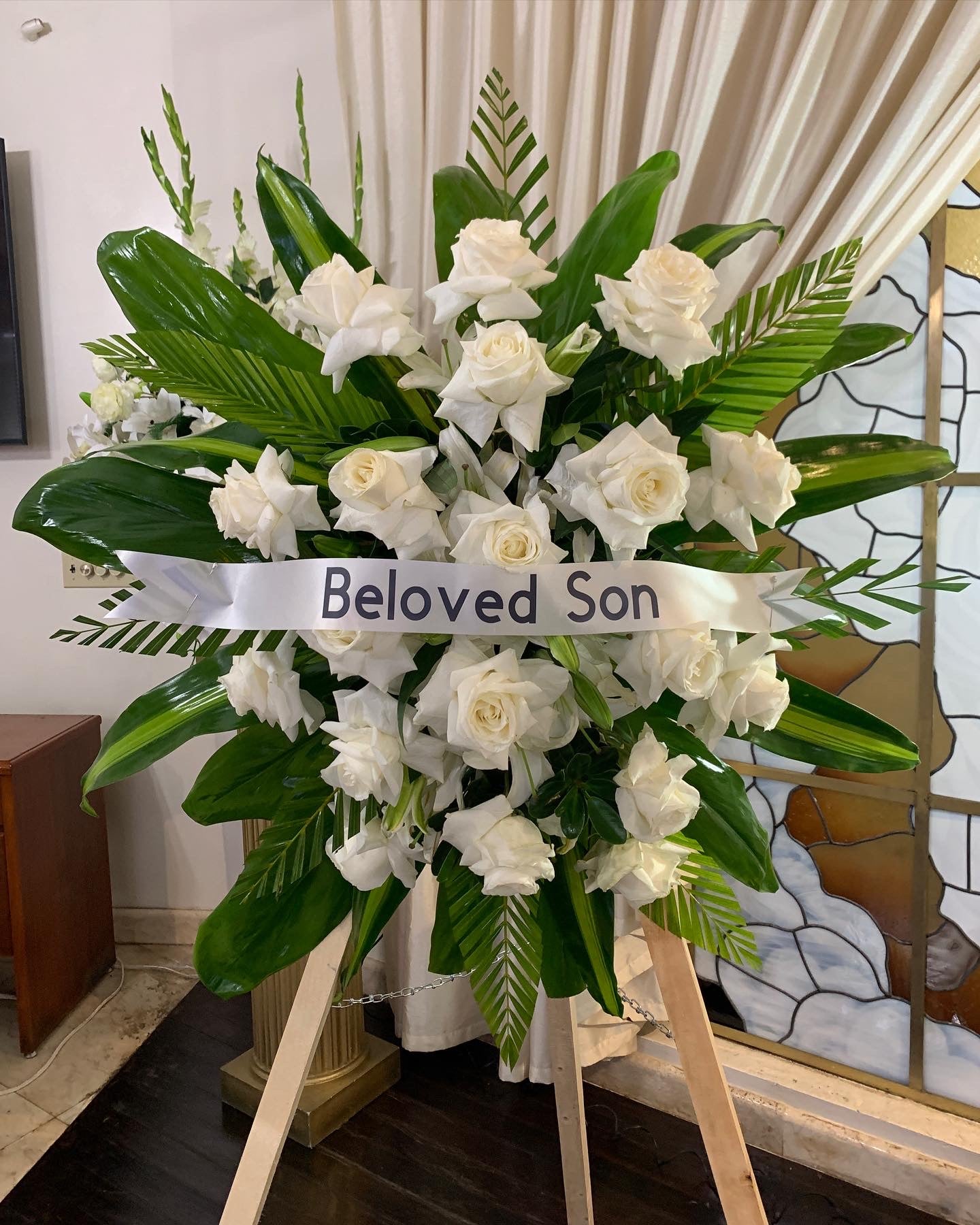 Beloved Standing Spray - B